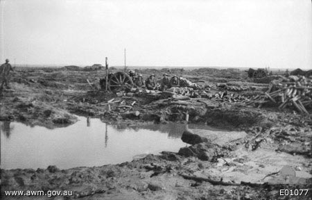 Australian 3rd Division Artillery, north of
              Helles - Passchendaele